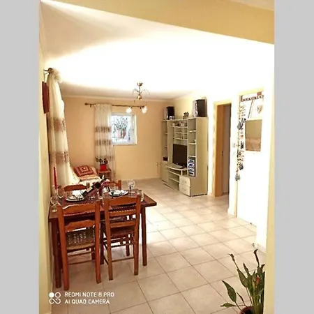 Jilda S With Private Garden! *